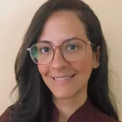 Natalia Machado Tavares